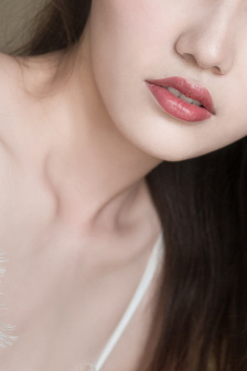 美女淋浴